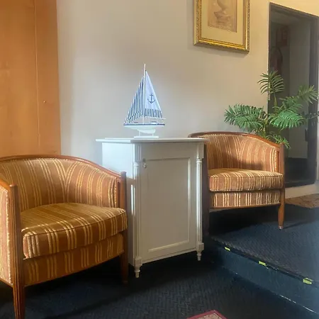 ホテル Kapitan ジャテツ