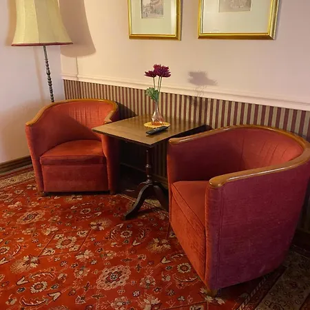 ホテル Kapitan ジャテツ